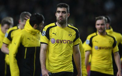 ژوزه مورینیو به دنبال پاپاستاثوپولوس مدافع بووروسیا دورتموند