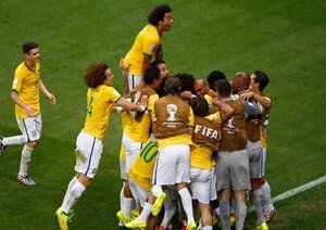 فرناندینهو|برزیل 4-1 کامرون /مرحله گروهی جام جهانی