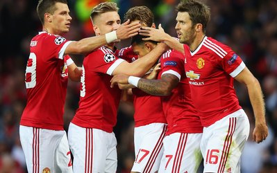 پلی‌آف لیگ قهرمانان اروپا | منچستر یونایتد 3 - بروژ 1 / پیروزی شیاطین‌سرخ با درخشش دپای / لاتزیو و اسپورتینگ لیسبون میهمانانشان را شکست دادند