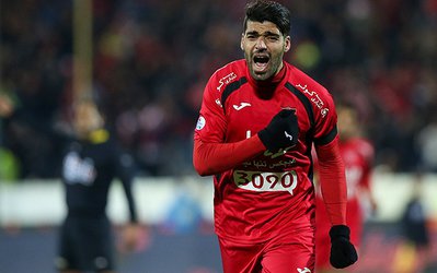 پشت پرده پنالتی های نگرفته برای طارمی / فیلم های آموزشی کار دست داوران داد