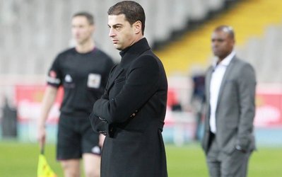 جرارد لوپز رسماً سرمربی تیم بارسلونا ب شد