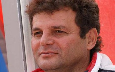 احدی: استقلال نتوانست برای بازیکنان جدا شده جایگزین بیاورد/ میانگین سنی تیم بالا بود