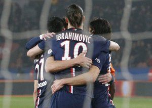 زلاتان ایبراهیموویچ|پاریس سن ژرمن 3 - 1 لورين / لوشامپونه