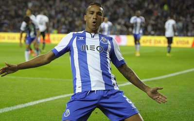 گزارش روز | از بارسا و رئال تا پی اس جی و بایرن؛ چرا دانیلو این همه طرفدار دارد؟