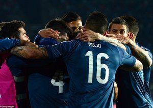 شادی بازیکنان آرژانتین بعد از گلزنی آگوئرو|آرژانتین 1 - 0 اروگوئه / کوپا آمریکا 2015