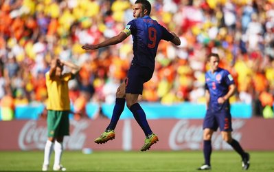 استرالیا 2 – هلند 3 / هلند در یک قدمی صعود و استرالیا در آستانه‌ی حذف