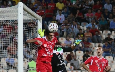 فرکی شماره حقیقی را از مكانی گرفت / سپاهان به دنبال جذب دو بازیكن پرسپولیس در نیم فصل