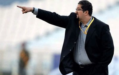 افاضلی: تا وقتی کفاشیان باشد به فدراسیون نمی‌روم / سرمربیگری‌ام وتو شد!