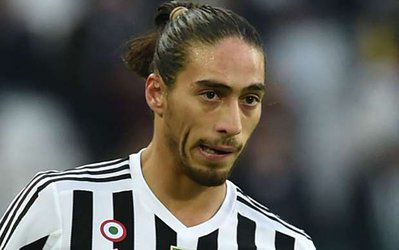 مونتلا امیدوار است جذب کاسرس بتواند مشکل کمبود مدافع را در میلان حل کند