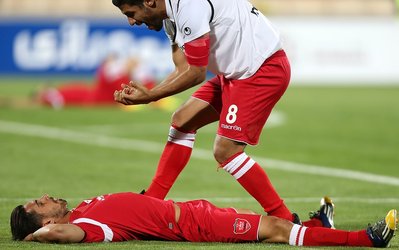 عالیشاه و مکانی بازی برگشت را از دست ندادند / کارت زرد مرحله گروهی پاک می‌شود