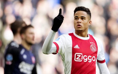 رقابت منچستر یونایتد و تاتنهام و رم برای جذب جاستین کلایورت