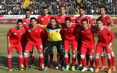 لیگ برتر | پدیده مشهد ۰ - پرسپولیس ۱ / پرسپولیس با «امید» زنده شد+ ویدئوی مسابقه و گزارش تصویری