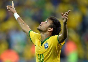 نیمار دا سیلوا|جشن نیمار بعد از باز کردن قفل دروازه تیم ملی کرواسی .