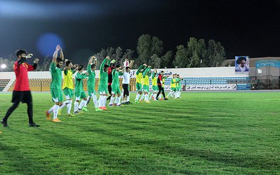 بازیکنان تیم فوتبال امید با روبان مشکی به مصاف فلسطین می روند