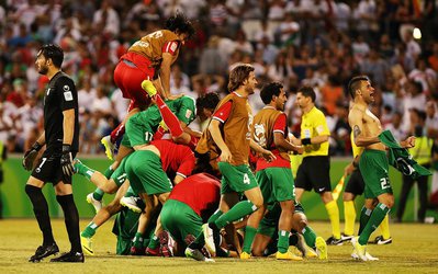 تلفات صعود یاران یونس محمود / 2 کشته و 60 زخمی در جشن پیروزی عراقی‌ها در بغداد