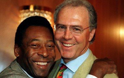 آرزوی سلامتی قیصر برای پله