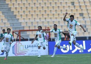 جشن بازیکنان ذوب آهن