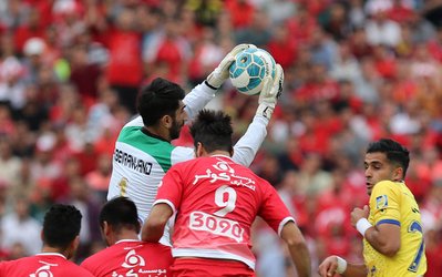 بغض بیرانوند ترکید/آرزویم قهرمانی پرسپولیس است/ مهر پرسپولیسی بر پیشانی من زده شده