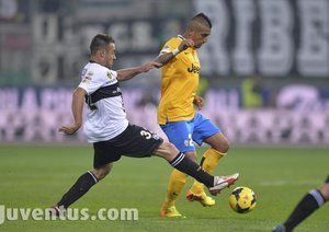 پارما 0-1 یوونتوس / هفته ی یازدهم|یوونتوس به برد های خود ادامه می دهد.