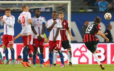 بوندسلیگا | هامبورگ 1 - فرانکفورت 2 / شکست خانگیِ دقیقه 90 اوضاع هامبورگی‌ها را بحرانی‌تر کرد!