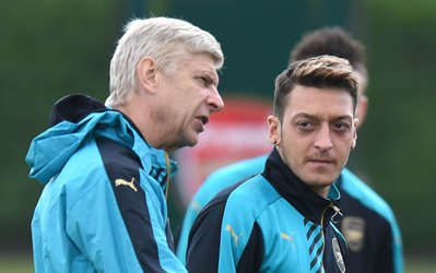 اوزیل یک مربی مانند مورینیو می خواهد نه ونگر