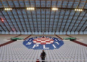 استادیوم خالی از تماشاگر|کرواسی 1 - 1 ایتالیا / مقدماتی جام ملت های اروپا