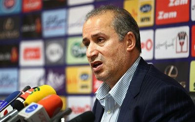 تاج: تمام ورزشگاه های میزبان لیگ برتر فوتبال دارای صندلی هستند