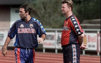 فن‌خال: می‌دانم چرا استویچکوف از من انتقاد می‌کند