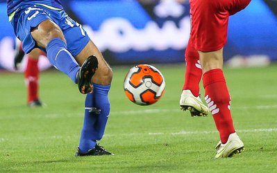 5 استقلالی و 3 پرسپولیسی در آستانه محرومیت از دربی