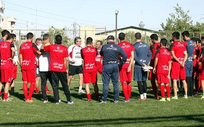 هافبک سرخپوشان قراردادش را یک‌طرفه فسخ می‌کند/ برانکو تکلیف چند بازیکن را مشخص خواهد کرد