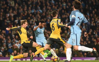 بازگشت لیورپول و من سیتی به کورس/ آرسنال و همان داستان همیشگی