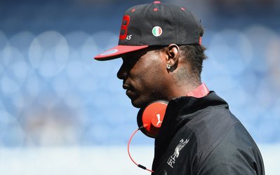 ماریو بالوتلی و دیمیتار برباتف، گزینه‌های خرید سامپدرویا