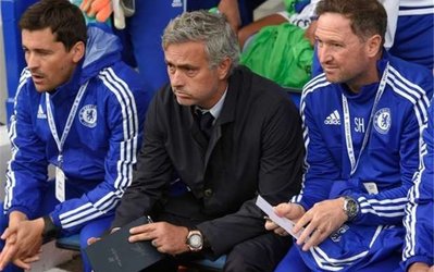 مورینیو: من تحت فشار نیستم