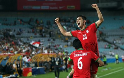 گزارش روز | امارات پله صعود شاگردان کی‌روش به صدر / نیازمند پیروزی شیرین‌تان هستیم!