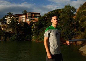 مک کٍی|اردوی ساحلی تیم ملی استرالیا در منطقه بسیار زیبای ساحلی در ویتوریا برزیل