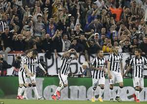 شادی بازیکنان یووه