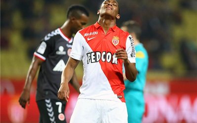 انتقاد مربی موناکو از بی‌توجهی شاگردانش در موقعیت‌های گل