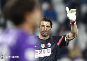 جیانلوئیجی بوفون|یوونتوس 3 - 2 فیورنتینا / سری آ