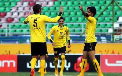 احتمال جدایی مرادمند از سپاهان/ طلایی‌پوشان رضایتنامه نمی‌دهند