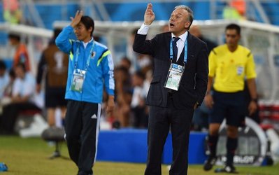 ناراحتی زاکرونی از تساوی برابر یونان