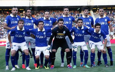 باشگاه استقلال به حساب اعضای تیم پول واریز کرد/۵۰۰ میلیون تومان از سازمان لیگ رسید