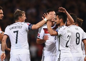 اُموت گوندوگان|اسکاتلند 2 - 3 آلمان / مقدماتی یورو 2016