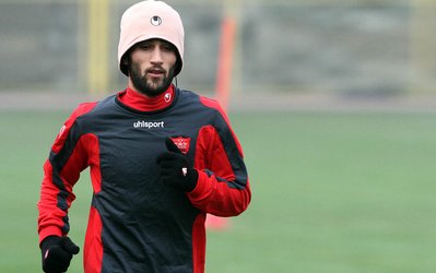 نوروزی، صادقیان و جعفرپور از فهرست پرسپولیس خط خوردند