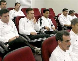 فرگوسن به خاطر بیماری همسرش نیامد/ غیبت فرکی موجه بود