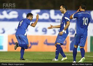 آرش برهانی|شادمانی آرش برهانی بعد از گلزنی مقابل ملوان.