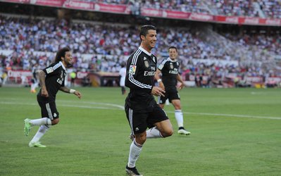 لالیگا | سویا 2 - رئال مادرید 3 / طلسم پیسخوان با هت‌تریک رونالدو شکسته شد