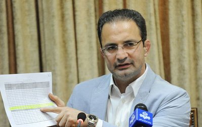 خادم : پرسپولیس و استقلال درصورت تایید خریداران فردا واگذار می شوند