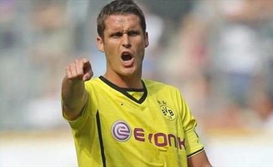 کاپیتان دورتموند در پایان فصل آینده از فوتبال خداحافظی می کند