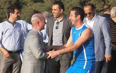 جلسه بی‌نتیجه آندو و افشارزاده