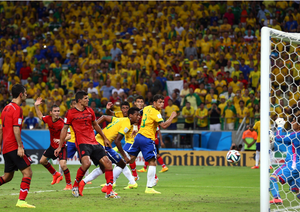 فرانسيسكو گیلرمو اوچوا|درخشش دروازه بان تیم مکزیک ، اوچوا و نجات دادن تیمش در چند صحنه .